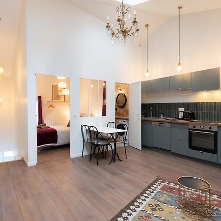 Sur La Place , Centre Village Cosy & Calme 2Ch Lapeyrouse-Fossat 외부 사진