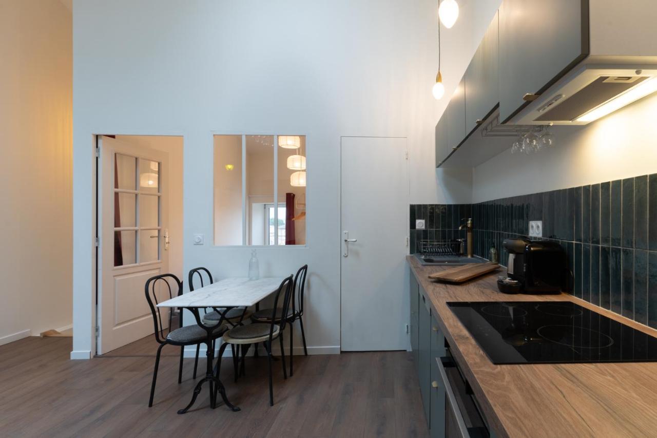 Sur La Place , Centre Village Cosy & Calme 2Ch Lapeyrouse-Fossat 외부 사진