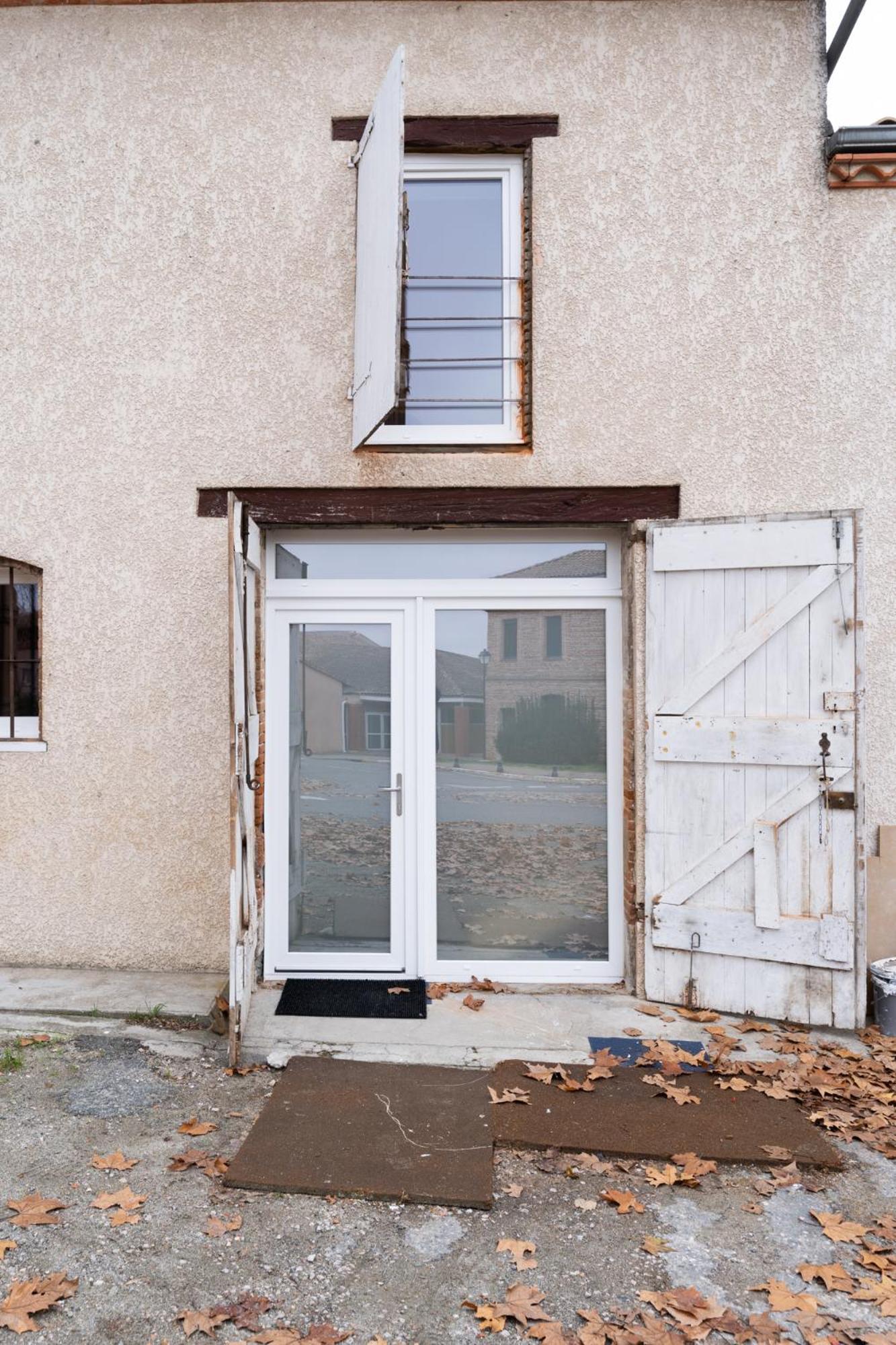 Sur La Place , Centre Village Cosy & Calme 2Ch Lapeyrouse-Fossat 외부 사진